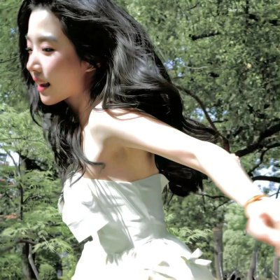 衣橱里的她1